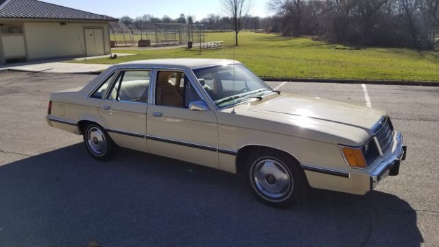 1984 Ford LTD Brougham