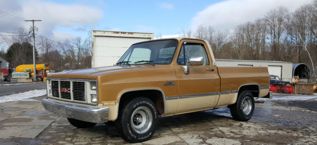 1984 GMC C-10,Pickup Truck 2WD  Short Bed