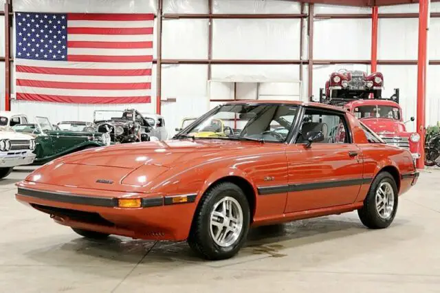 1984 Mazda RX-7 --