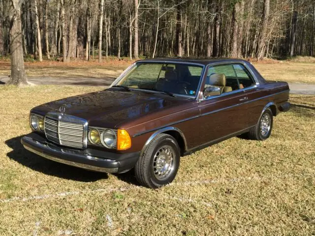 1984 Mercedes-Benz 300-Series 300CD