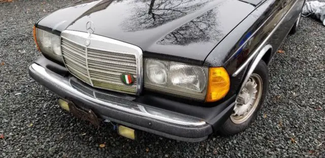 1984 Mercedes-Benz 300-Series 300cd