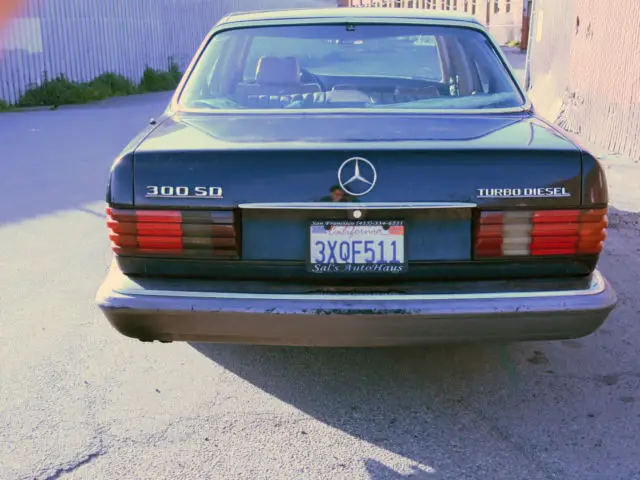 1984 Mercedes-Benz 300-Series