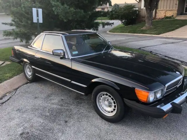 1984 Mercedes-Benz 300-Series