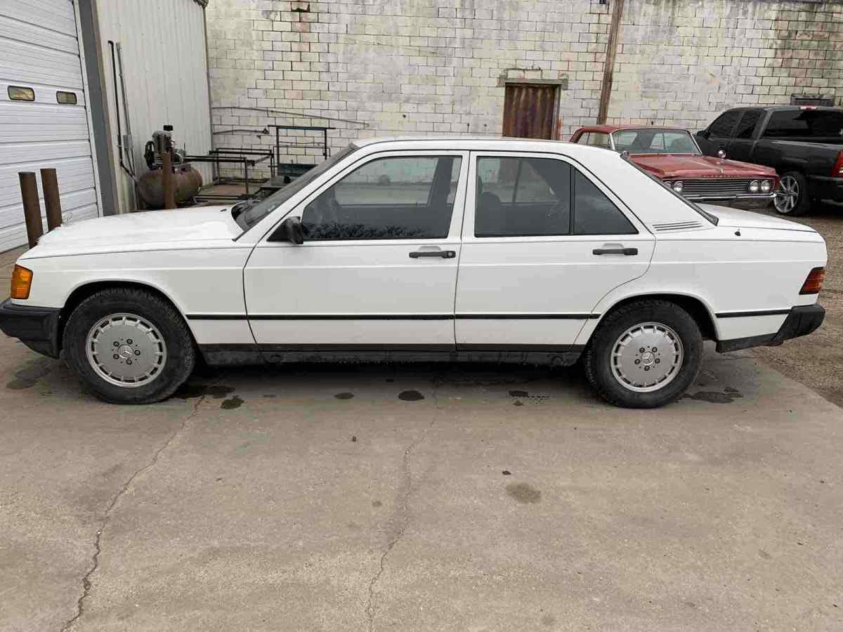 1984 Mercedes-Benz 190D D 2.2