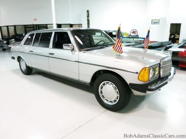 1984 Mercedes-Benz 300-Series LWB Limousine