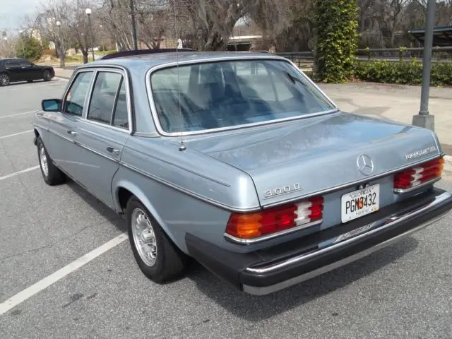 1984 Mercedes-Benz 300-Series 300D