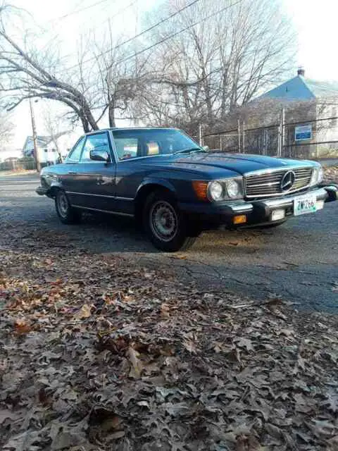 1984 Mercedes-Benz 300-Series