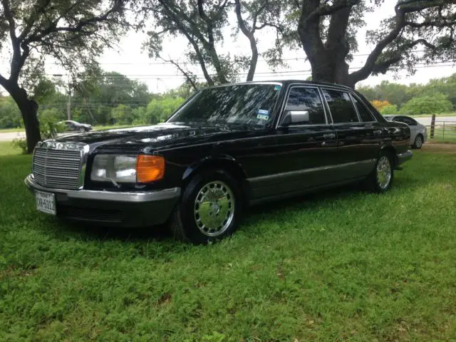 1984 Mercedes-Benz 500-Series