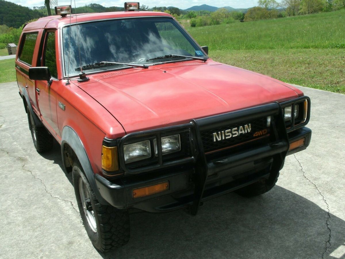 1984 Nissan Other DeLuxe