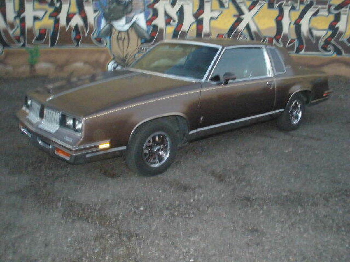 1984 Oldsmobile Cutlass Sport