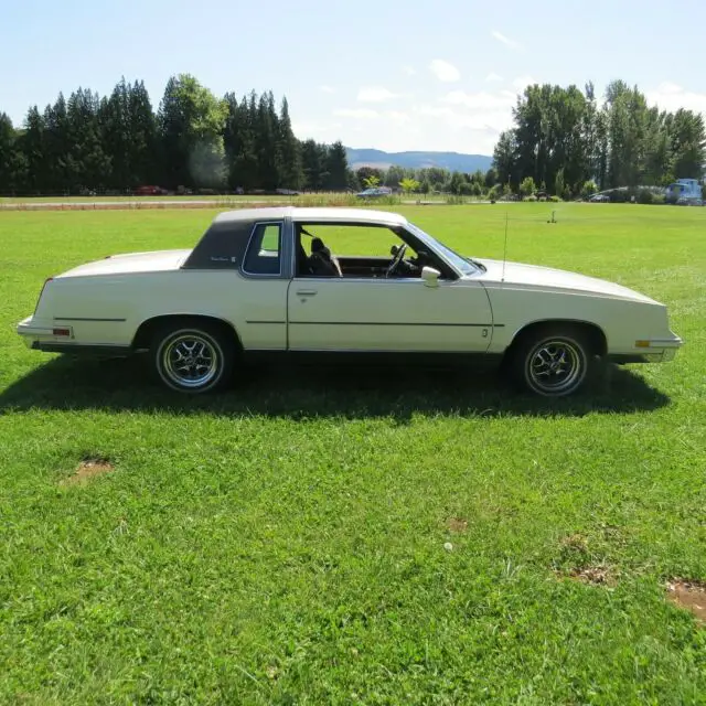 1984 Oldsmobile Cutlass Brougham Coupe