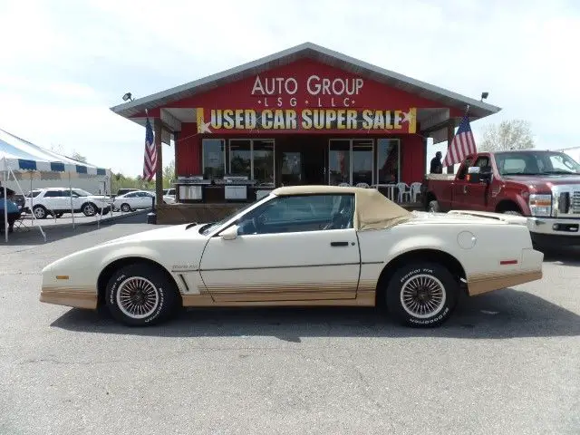 1984 Pontiac Firebird