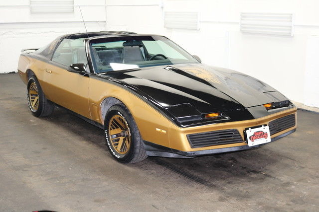 1984 Pontiac Trans Am Runs Drives Body Inter VGood 5LV8 5 spd manual