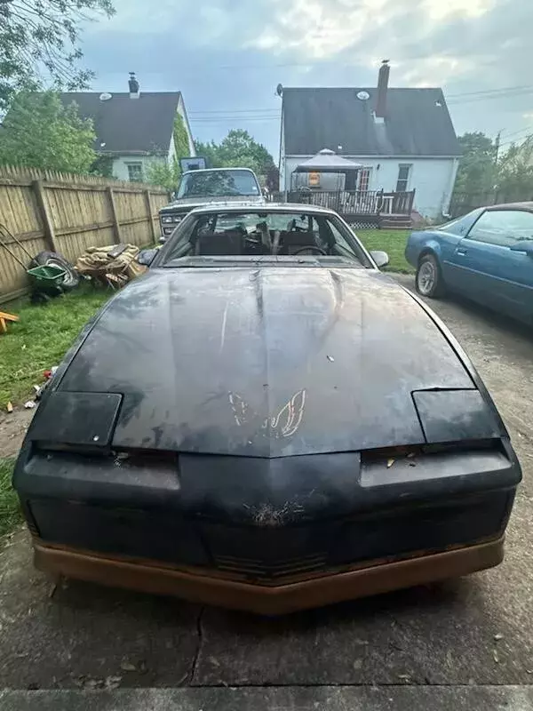 1984 Pontiac Firebird