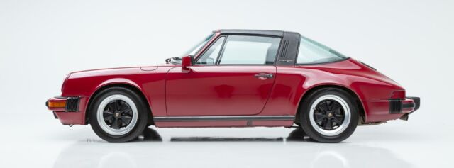 1984 Porsche 911 --