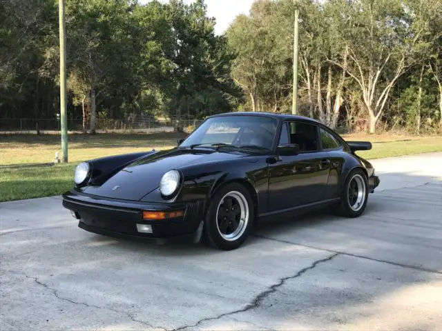 1984 Porsche 911 Carrera Coupe 2-Door