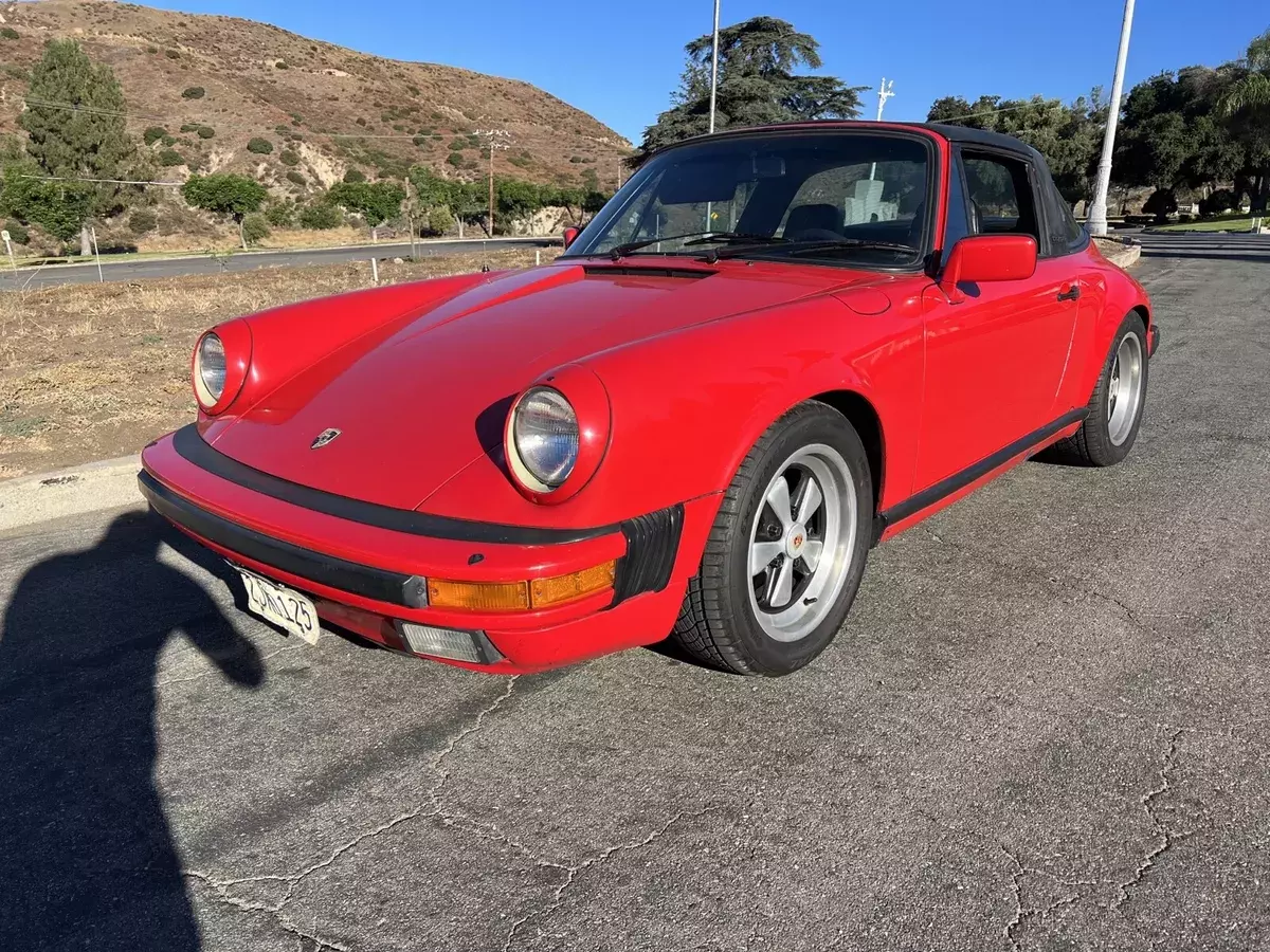 1984 Porsche 911 CARRERA