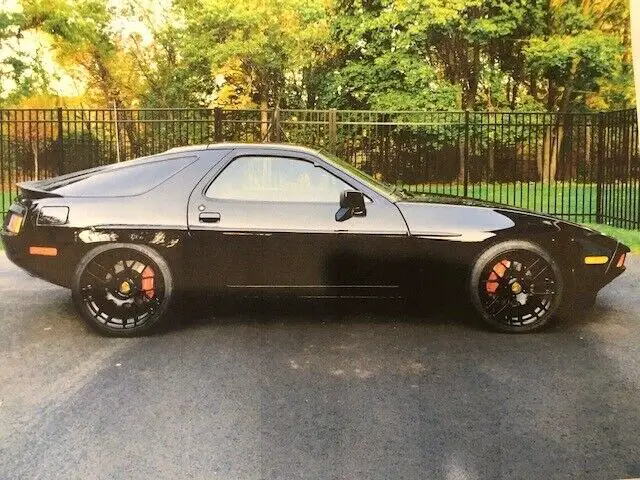 1984 Porsche 928 S