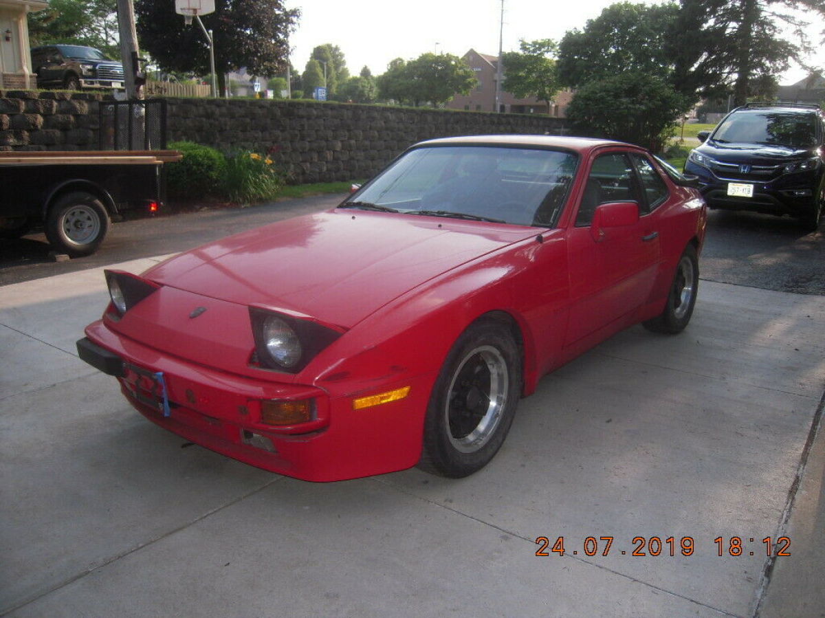 1984 Porsche 944