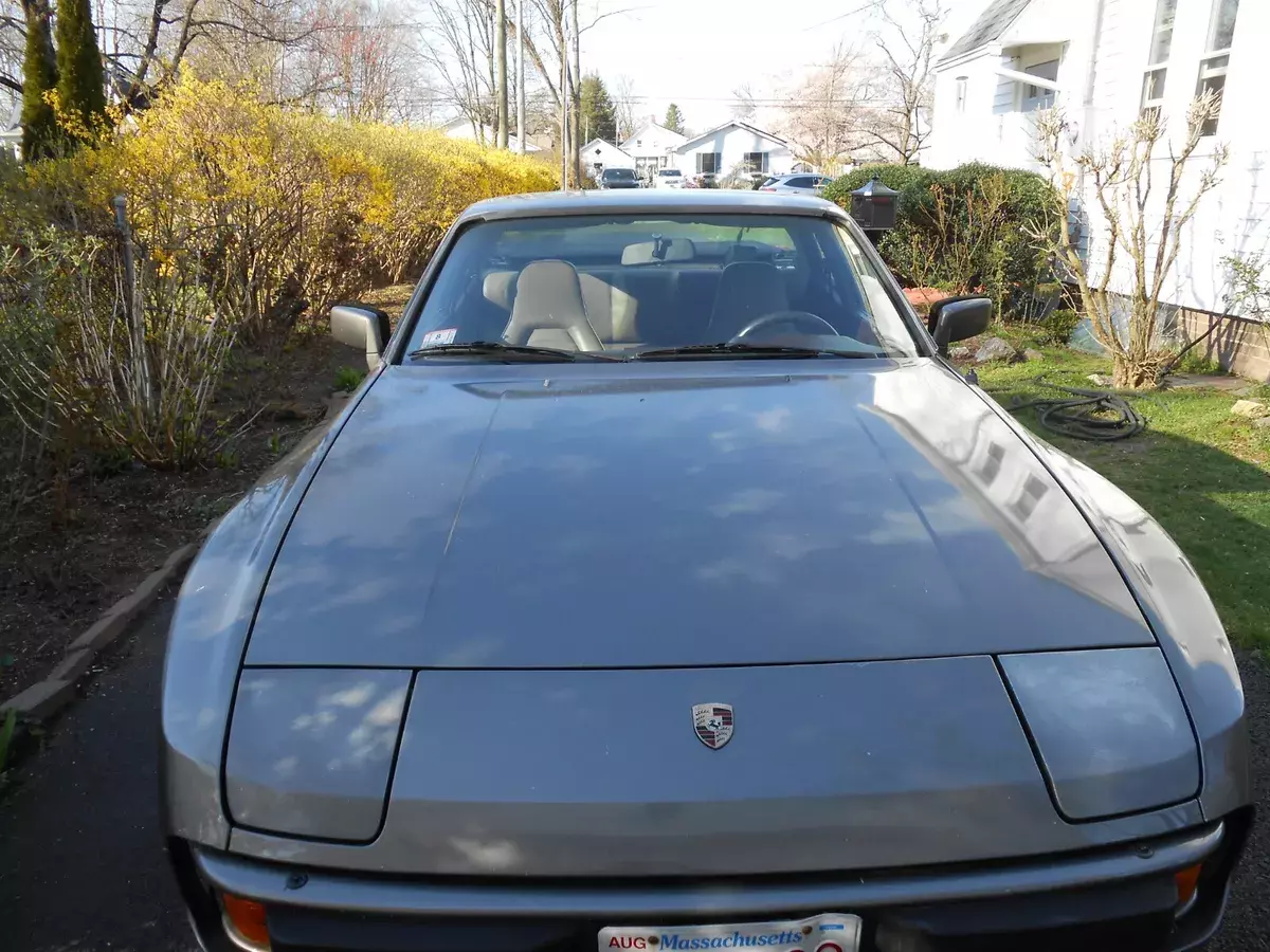 1984 Porsche 944