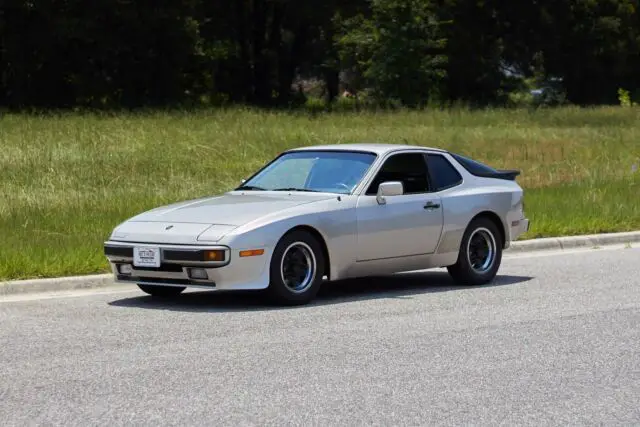 1984 Porsche 944