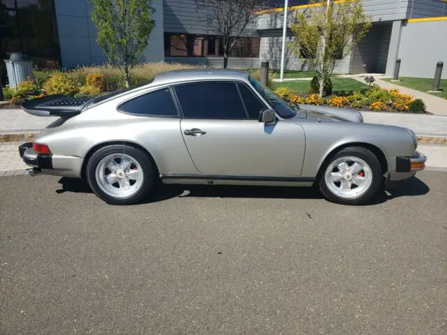 1984 Porsche 911 Carrera