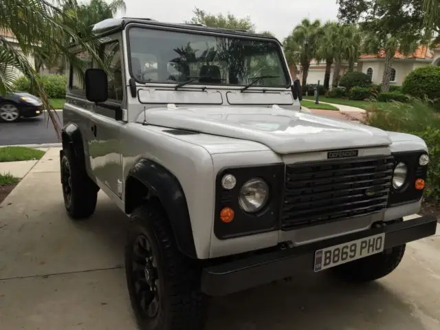 1984 Land Rover Defender 2 Door