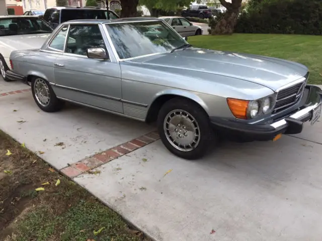 1984 Mercedes-Benz 300-Series chrome