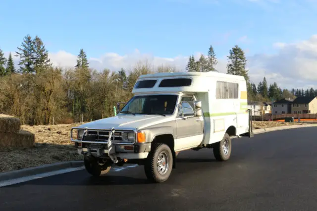 1984 Toyota Tacoma Chinook