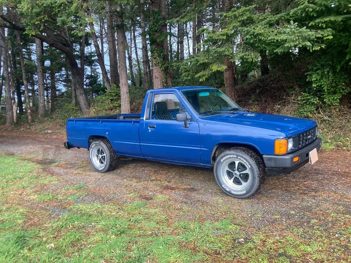 1984 Toyota Pickup 1/2 TON RN55