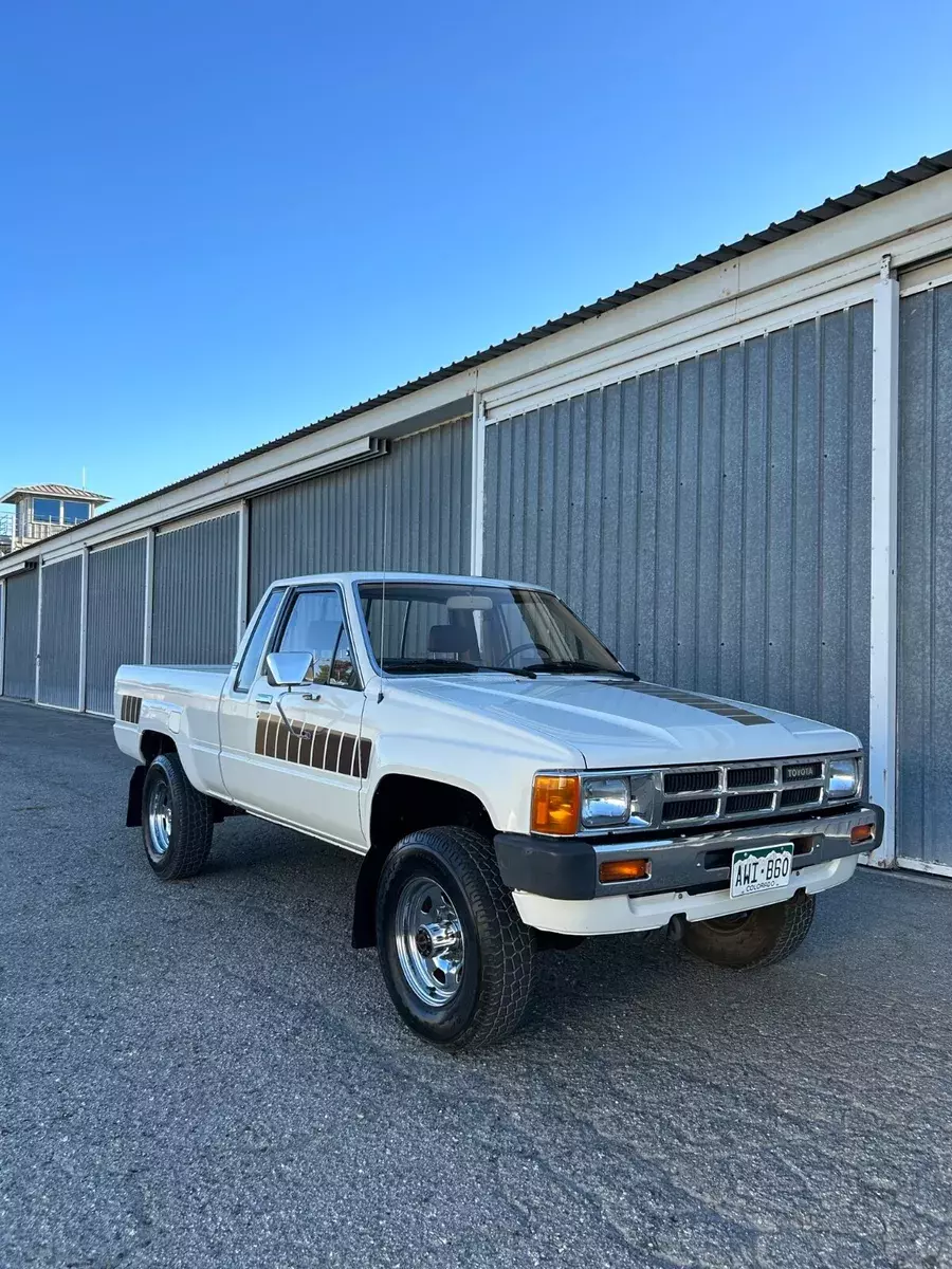 1984 Toyota Pickup SR5