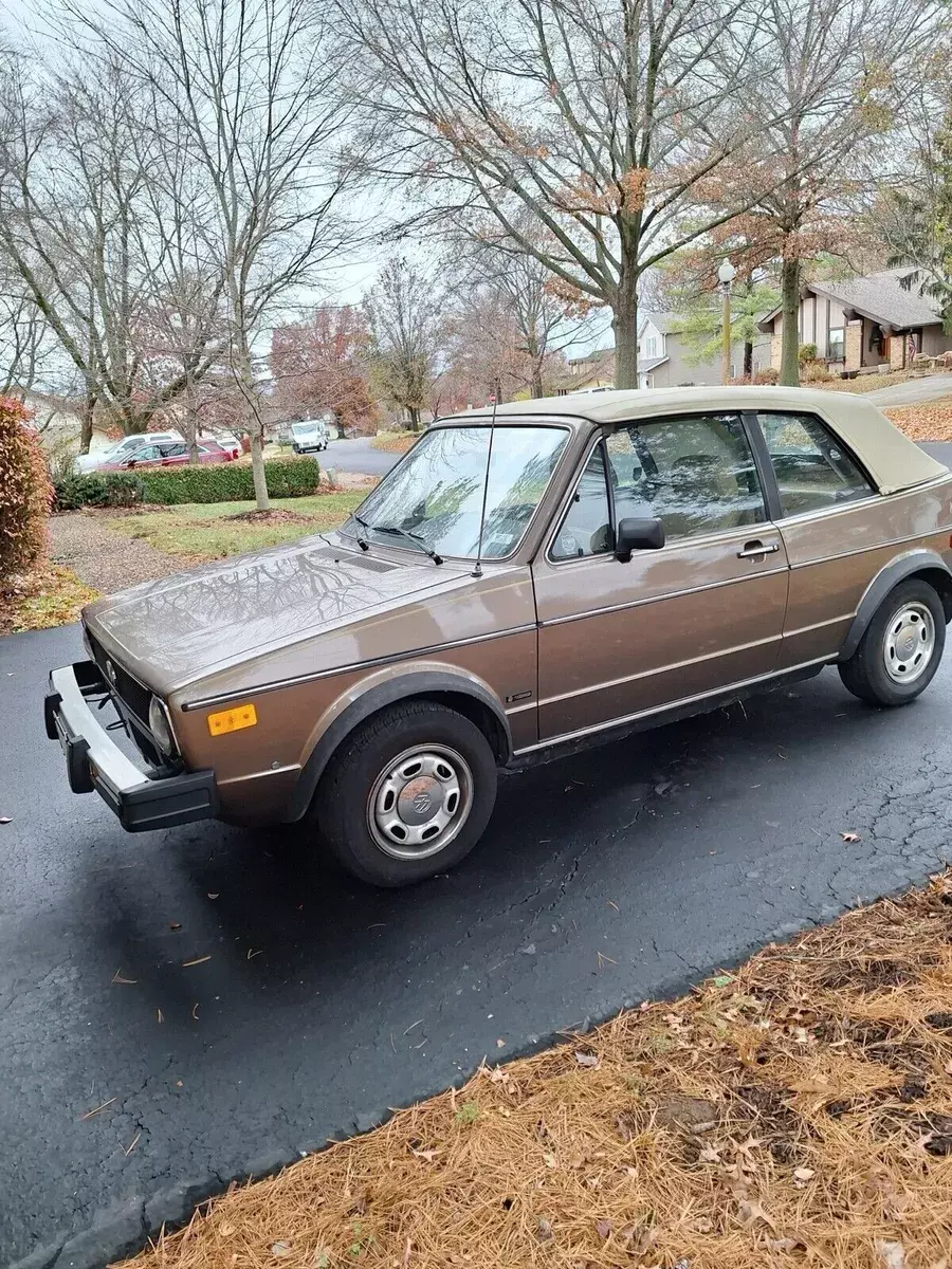 1984 Volkswagen Rabbit DELUXE