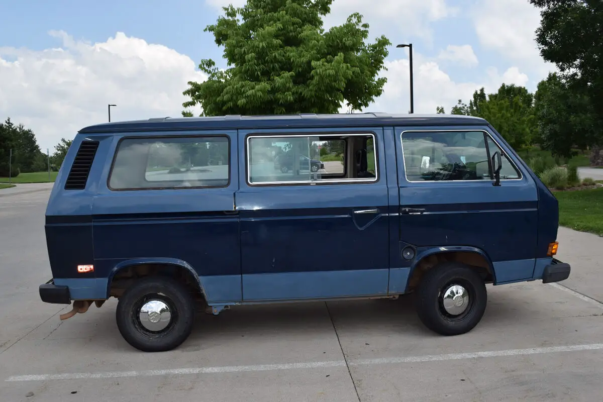 1984 Volkswagen Bus/Vanagon base