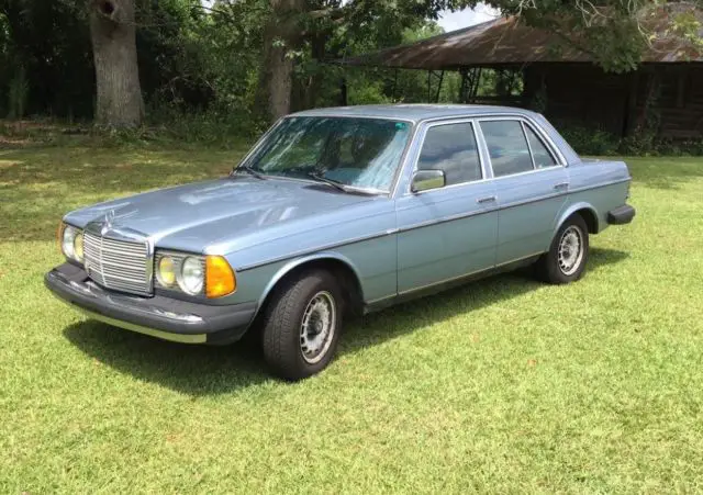 1985 Mercedes-Benz 300-Series