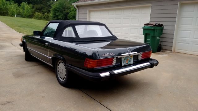 1985 Mercedes-Benz SL-Class SL380