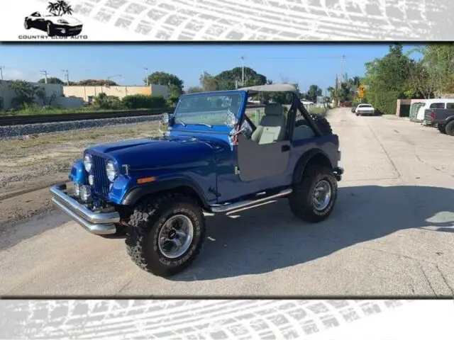 1985 AMC CJ7 --