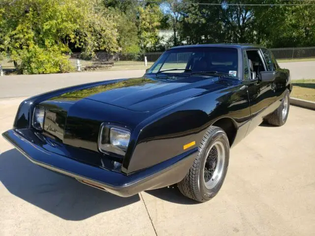 1985 Studebaker Avanti Touring Coupe