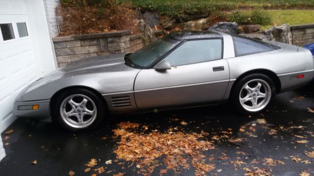 1985 Chevrolet Corvette Base Hatchback 2-Door