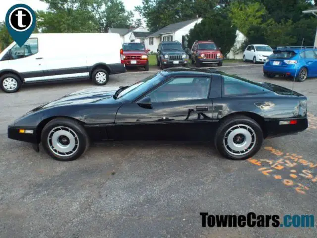 1985 Chevrolet Corvette Base Hatchback 2-Door