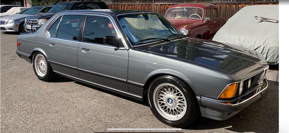 1985 BMW Turbo 745i