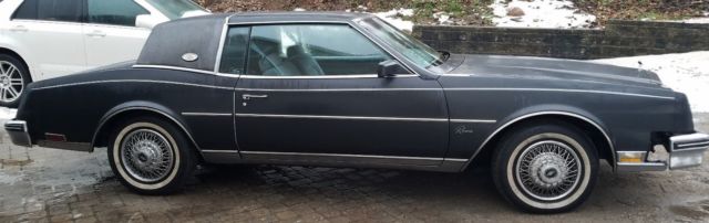 1985 Buick Riviera Luxury Coupe 2-Door