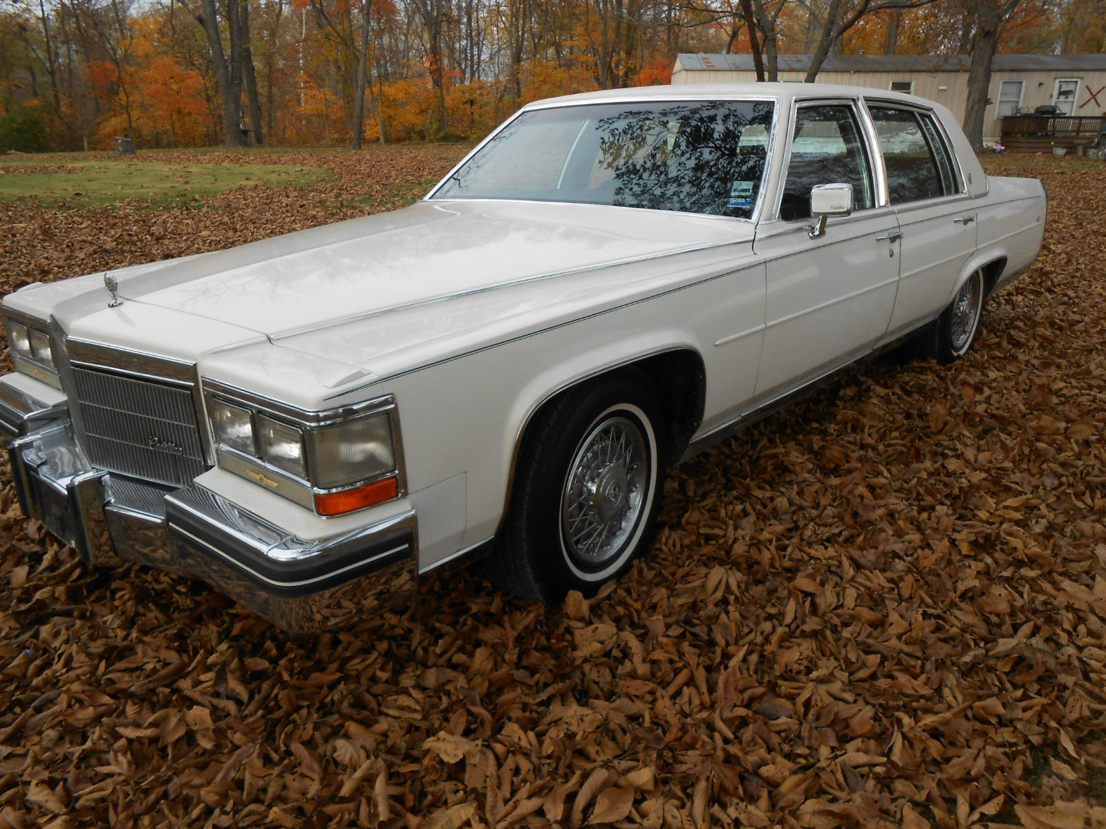 1985 Cadillac Fleetwood Brougham Sedan