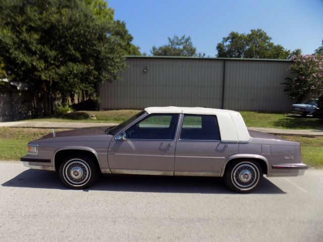 1985 Cadillac DeVille sedan deville