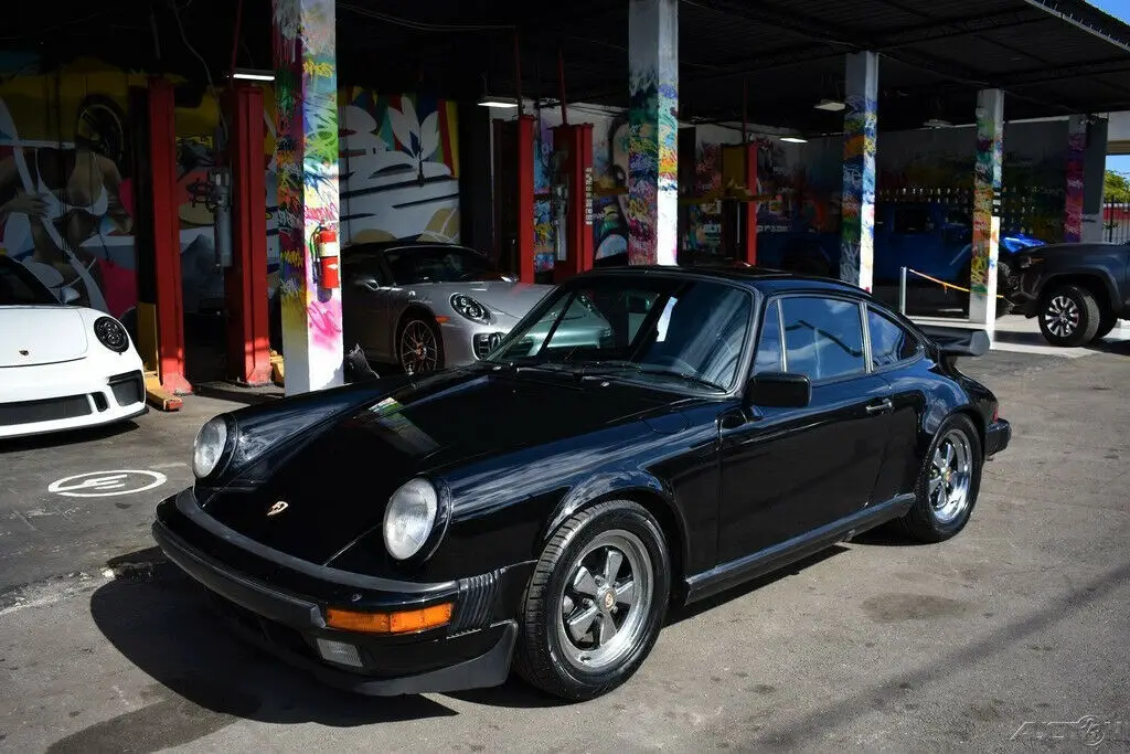 1985 Porsche 911 Carrera