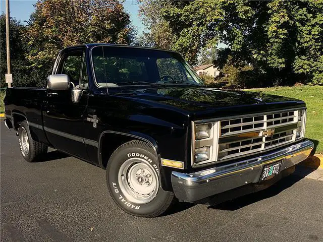 1985 Chevrolet C-10 Pickup