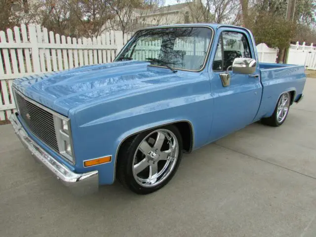 1985 Chevrolet C-10 SLAMMED SILVERADO