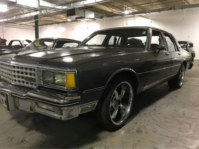 1985 Chevrolet Caprice Classic 4dr Sedan