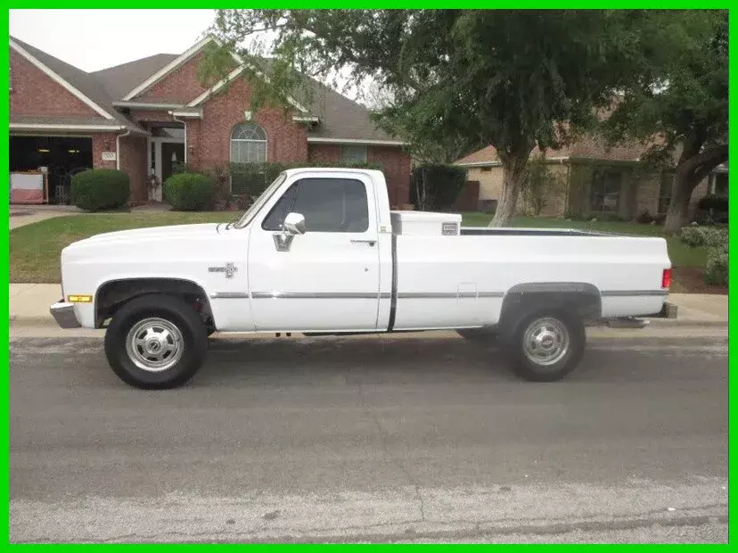 1985 Chevrolet C/K Pickup 2500 2dr K20 Silverado 4WD Standard Cab LB HD