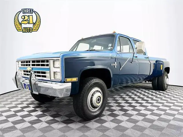 1985 Chevrolet C/K30 Silverado Crew Cab 4WD