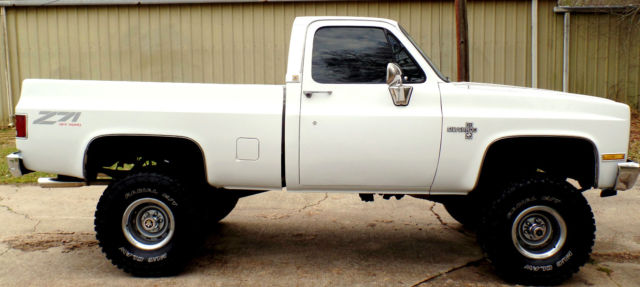 1985 Chevrolet C-10 TRUCK 1500 SILVERADO C/K K10 CHEVY GMC 4X4 Z71